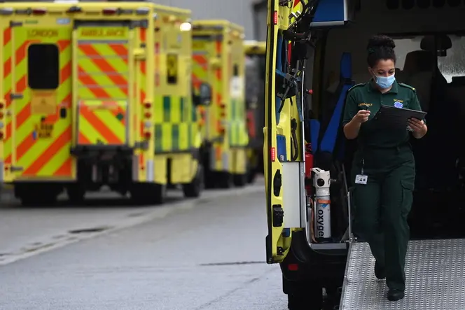 Pestaggio fuori da un pub, italiano in coma al King's College Hospital (foto Ansa)