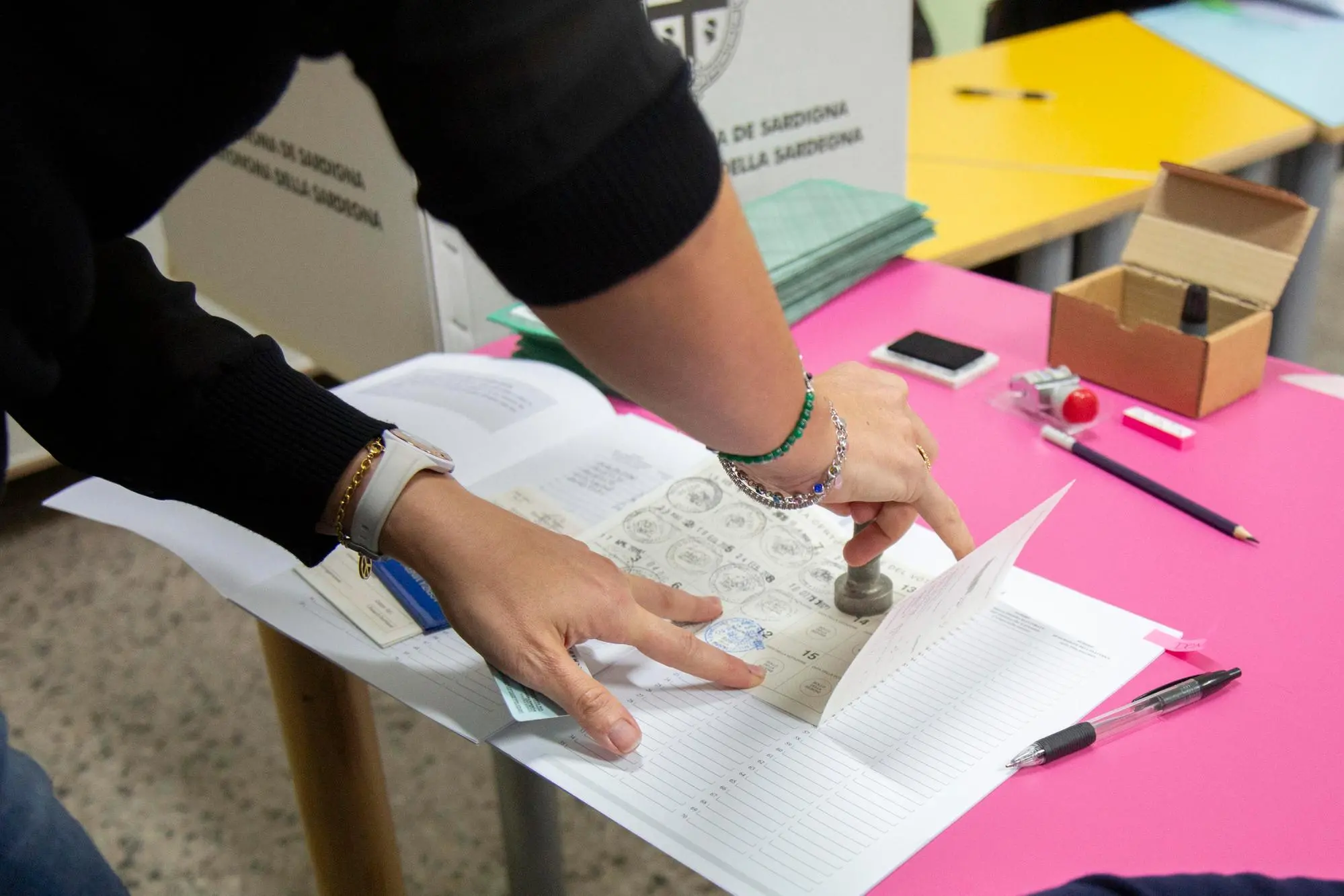 Pochi votanti a Nule e Benetutti