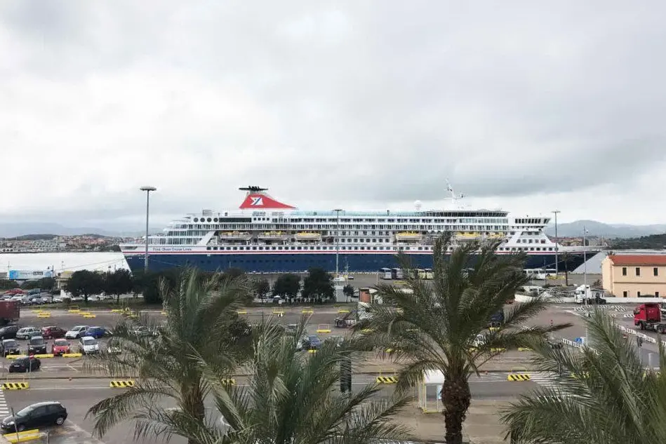 La nave Balmoral