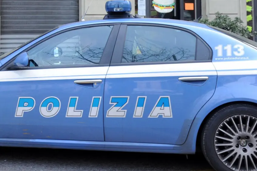 Polizia (foto Ansa)