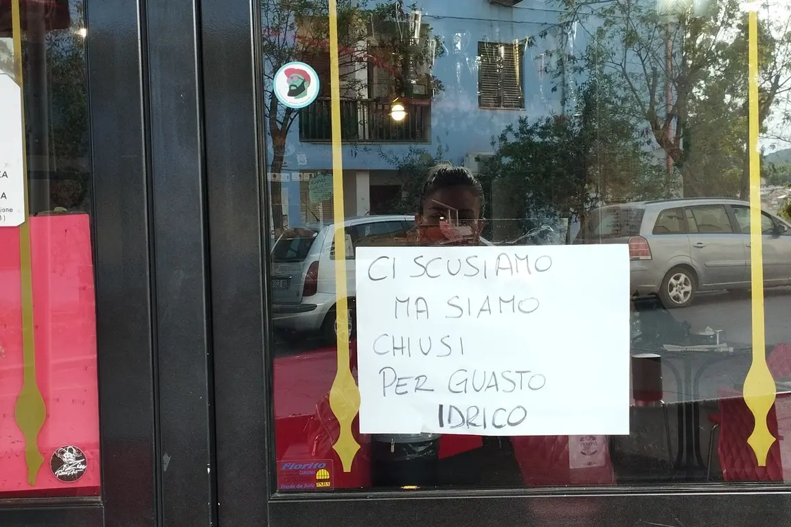 Rubinetti a secco a Carbonia (foto Murru)