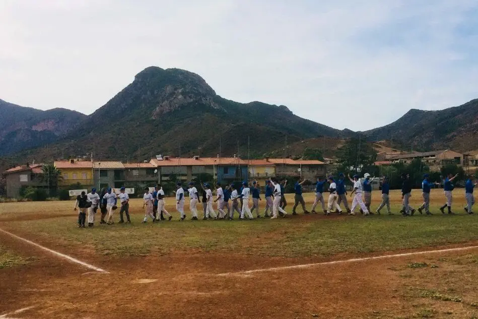 La Vibraf in campo al Comunale di Domusnovas (foto Vanna Chessa)