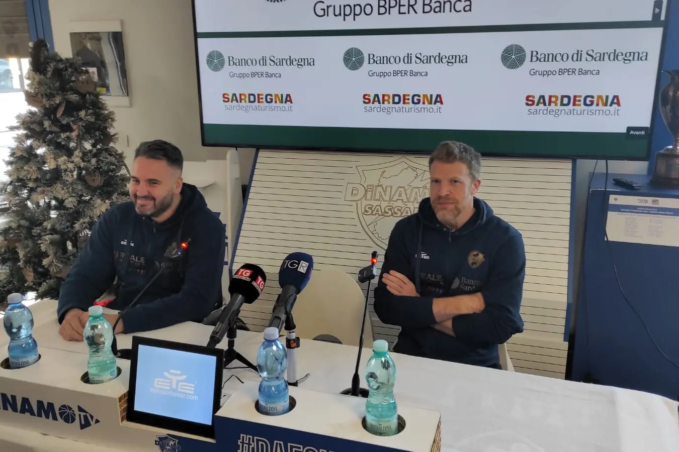 Il capitano Spanu e coach Foden (foto G. Marras)